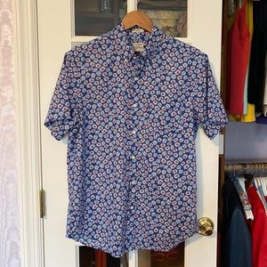J. Crew Short Sleeve men’s shirt